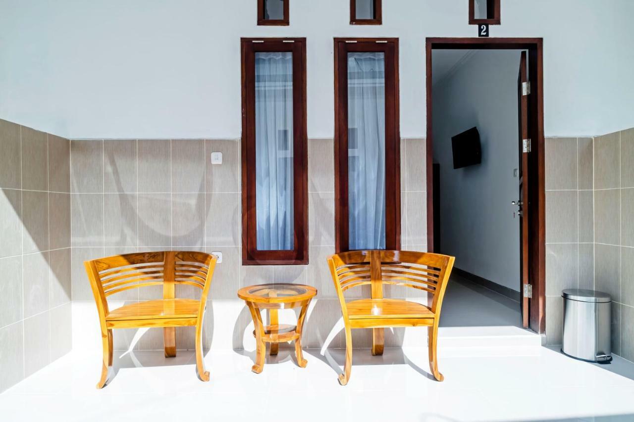 Arie Guest House Sakti Buitenkant foto