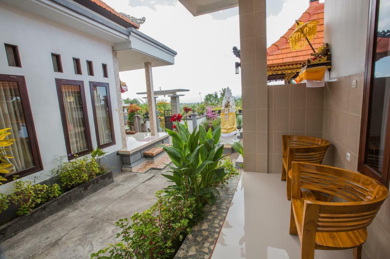 Arie Guest House Sakti Buitenkant foto
